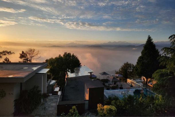 lakuri-bhanjyang-resort